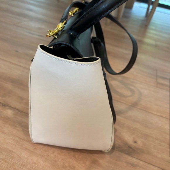 Belt leather bag - Picture 4 of 7